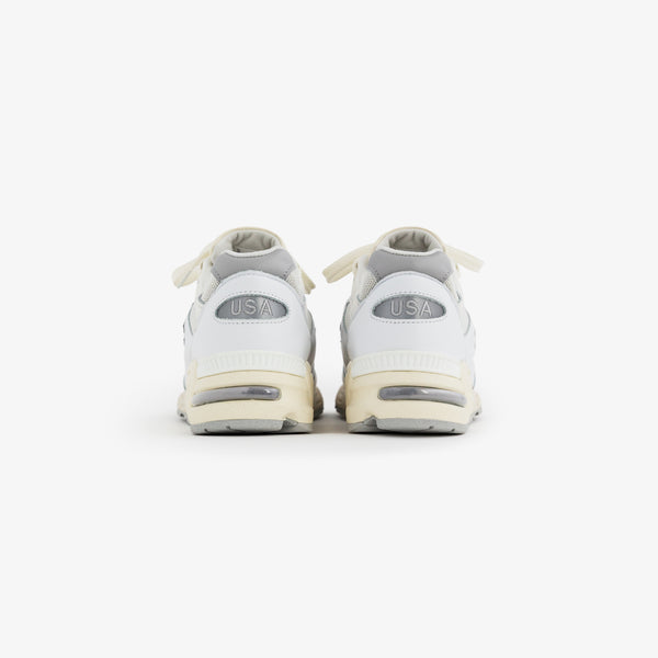 New Balance Made in USA 990v2