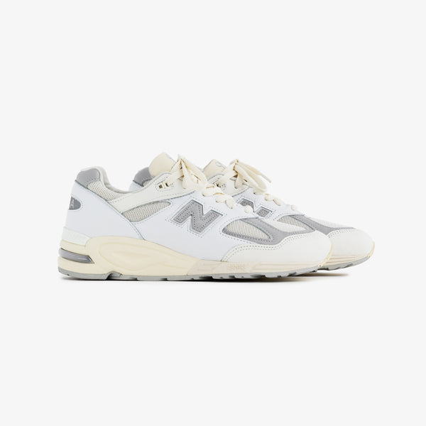 New Balance Made in USA 990v2