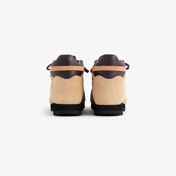 ALD / New Balance Rainier